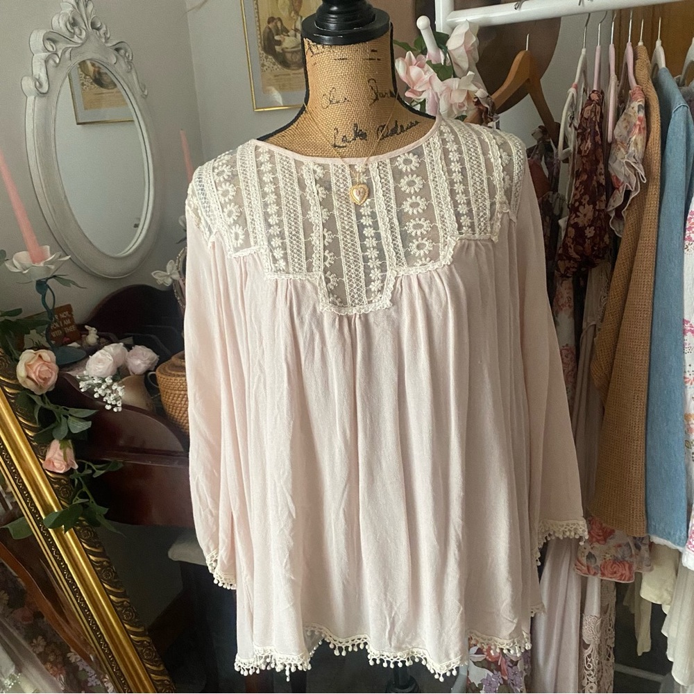 Shabby-Chic Blush Blouse With Crochet